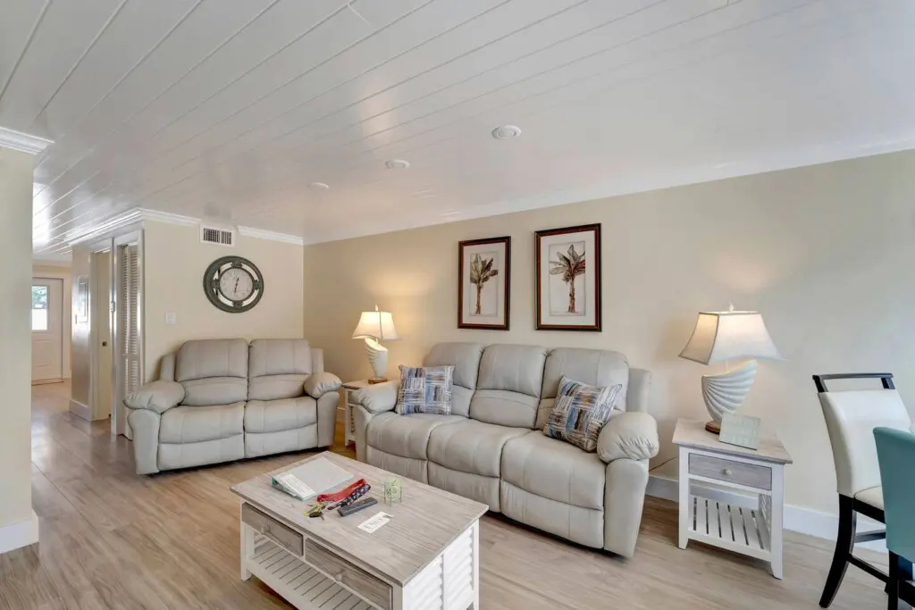 8360e491 218d 4fe2 b5a0 6c6ec7c53f02