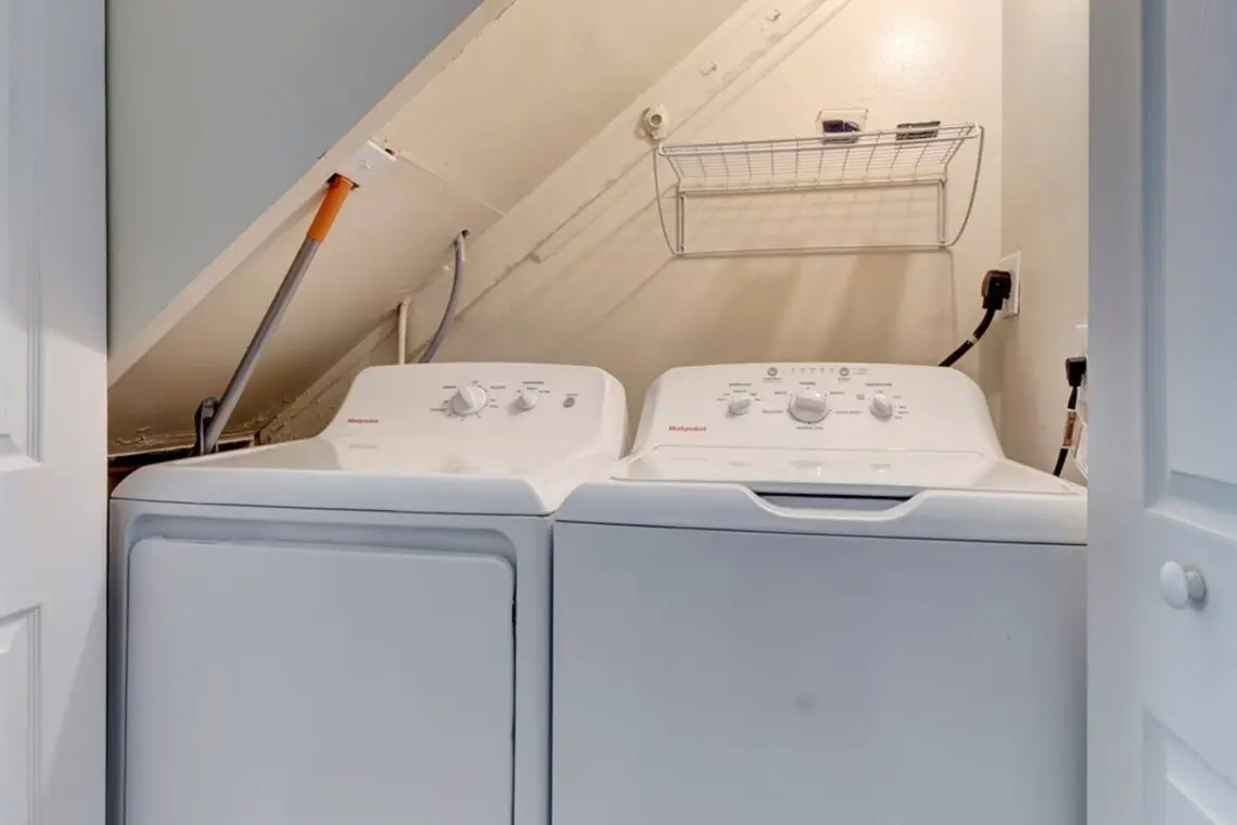 b31ee934 21e0 405e 8b06 fc4ab1d4c0b4