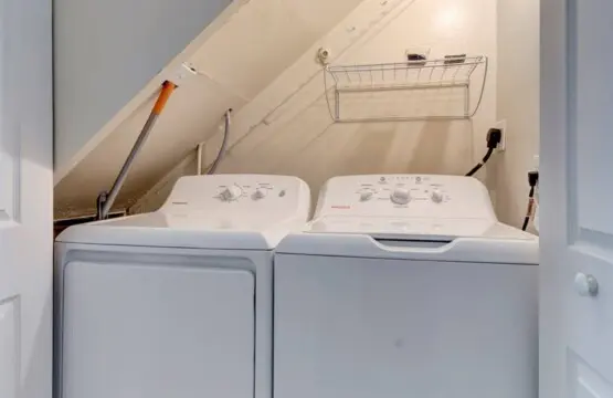 b31ee934 21e0 405e 8b06 fc4ab1d4c0b4