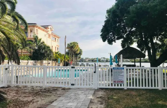 cd655cca 8902 489a b5fe bdb4c7cead0e