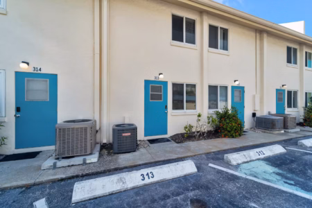 5e36d049 24d2 4dea a5f5 db129a4f15fa